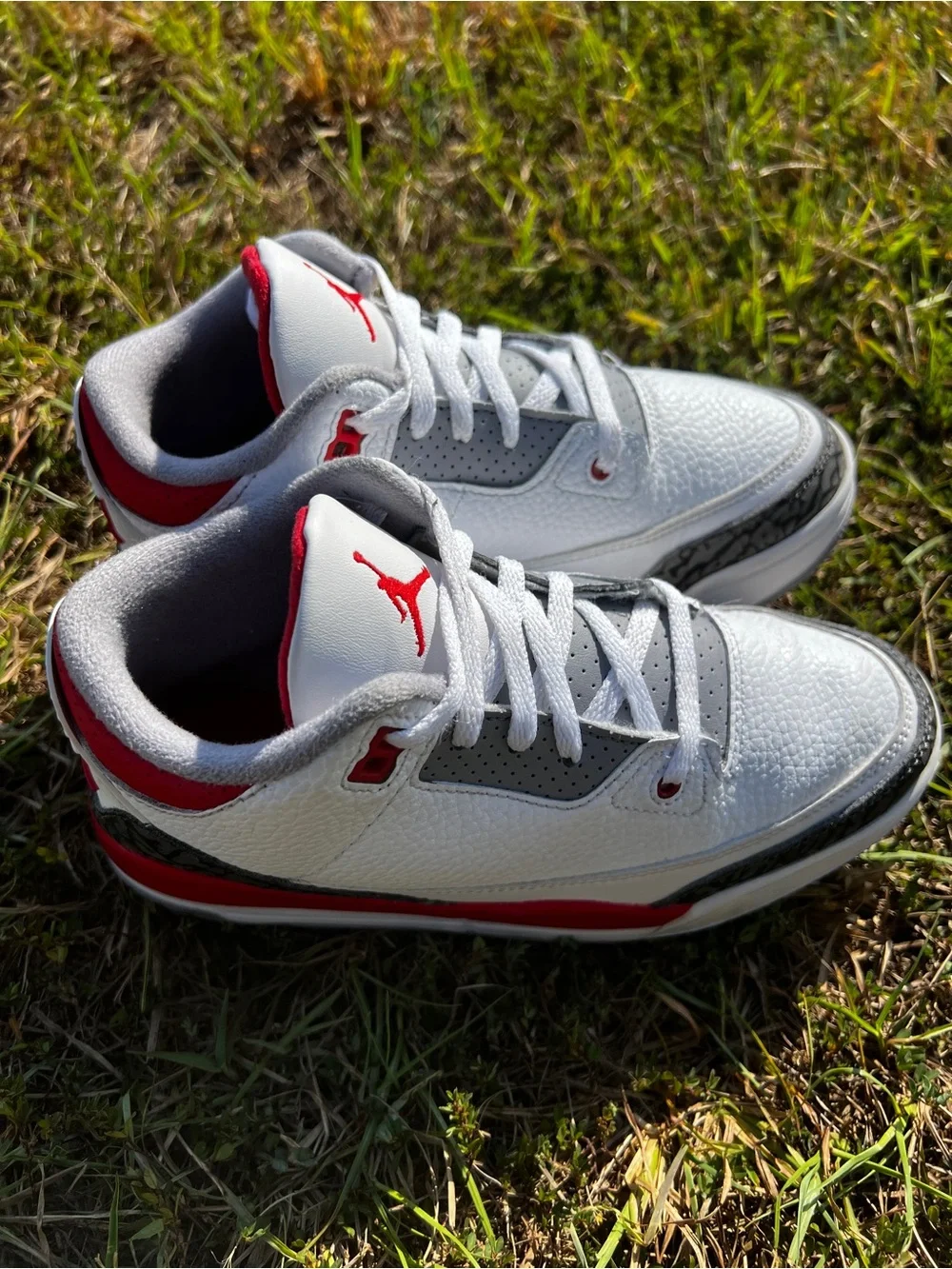 CLEAN Air Jordan 3 size 3 Fire Red 2022 Retro Kids shoes